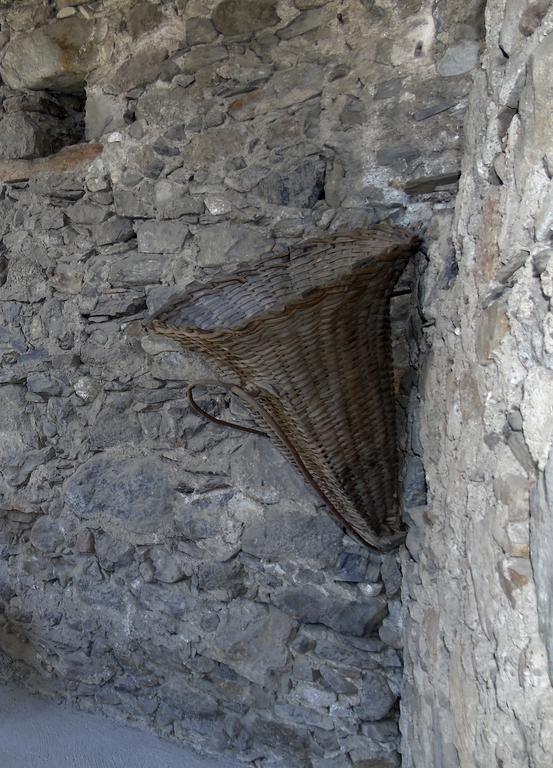 شقة Il Granaio Di Palazzo Guicciardi San Bernardo  المظهر الخارجي الصورة